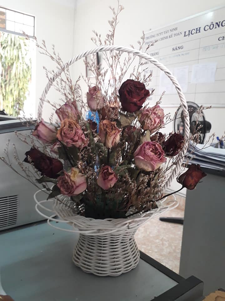 Bí quyết giữ hoa hồng tươi lâu ngày
